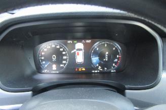 Volvo V-90 2.0 D4 Inscription Automaat picture 10