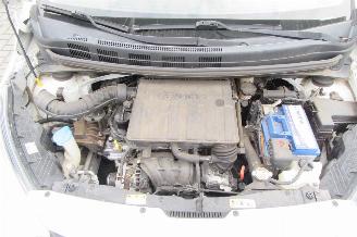 Hyundai I-10 Motion Comfort Automaat picture 13