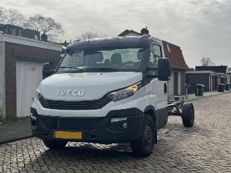Iveco Daily iveco daily 2.3 oprijwagen AUTOMAAT picture 2