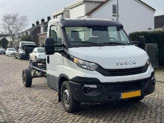 Iveco Daily iveco daily 2.3 oprijwagen AUTOMAAT picture 4