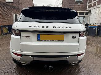 Land Rover Range Rover Evoque 2.2 SD4 / 4WD picture 8