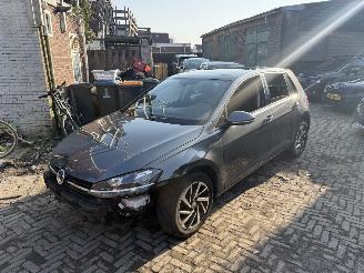 Unfallwagen Volkswagen Golf 1.6 TDI 2018/1