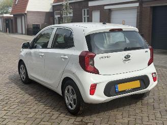 Kia Picanto AIRCO 1.0 CVVT EconomyPlusLine picture 9