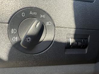 Volkswagen Transporter 2.0 TDI L1H1 BM AUTOMAAT picture 11