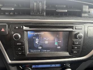 Toyota Auris 1.8 Hybrid Aspiration picture 20