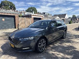 Skoda Octavia 1.5 eTSI Sport AUTOMAAT picture 2