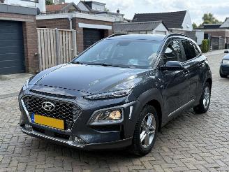Damaged car Hyundai Kona 1.6 GDI HEV Fashion 2020/1
