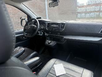 Opel Vivaro 2.0 CDTI L3H1 DC Edition AUTOMAAT NAP picture 34