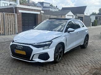 Audi A3 40 TFSI S Line PANO picture 2
