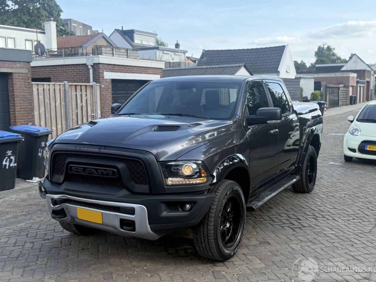 Dodge Ram 5.7 V8 4x4 Crew Cab REBEL