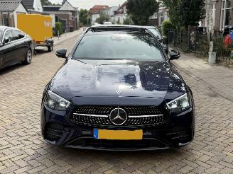 Mercedes E-klasse E200d AMG PANO picture 4