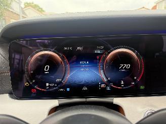 Mercedes E-klasse E200d AMG PANO picture 27
