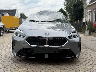 BMW 1-serie 120i M AUTOMAAT picture 3