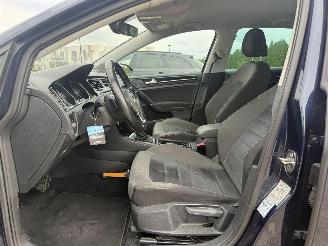 Volkswagen Golf 2.0 TDI HiGHLINE AUTOMAAT picture 16