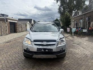 Chevrolet Captiva 2.0 VCDI Executive grijs kenteken picture 5