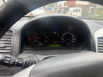 Chevrolet Captiva 2.0 VCDI Executive grijs kenteken picture 15