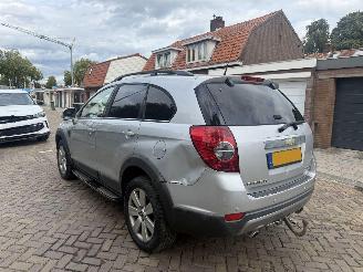 Chevrolet Captiva 2.0 VCDI Executive grijs kenteken picture 11