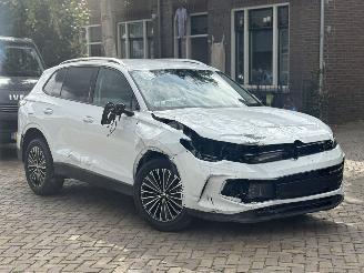 Volkswagen Tiguan 2.0 TDI GOAL Nieuwste model! picture 2