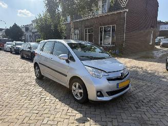 Toyota Verso S 1.3 VVT-i Aspiration AUTOMAAT NAP ! picture 3