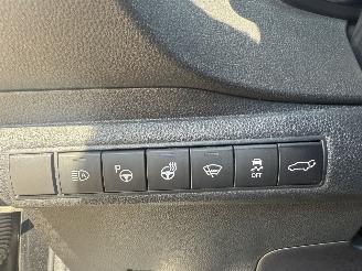 Toyota Corolla Touring Sports 2.0 GR SPORT picture 33
