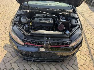 Volkswagen Golf 2.0 TSI GTI Performance picture 28