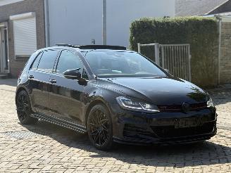 Volkswagen Golf 2.0 TSI GTI Performance picture 6