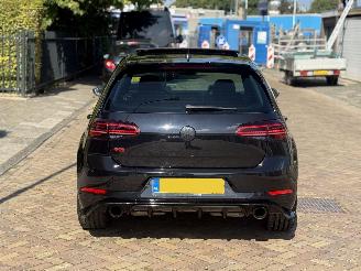 Volkswagen Golf 2.0 TSI GTI Performance picture 12