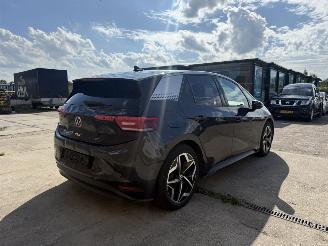 Volkswagen ID.3 First Plus 58 kWh picture 10