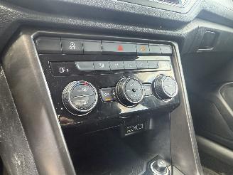 Volkswagen T-Roc 1.0 TSI R LINE NAP! picture 24
