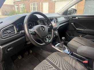 Volkswagen T-Roc 1.0 TSI R LINE NAP! picture 21