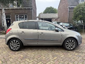 Opel Corsa 1.2-16V \'111\' Edition picture 3