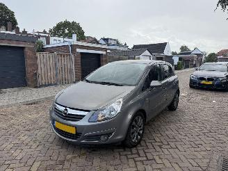 Damaged car Opel Corsa 1.2-16V \'111\' Edition 2010/1