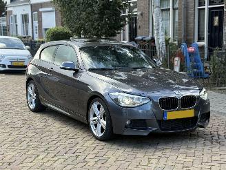 BMW 1-serie 120d M PAKKET AUTOMAAT picture 3