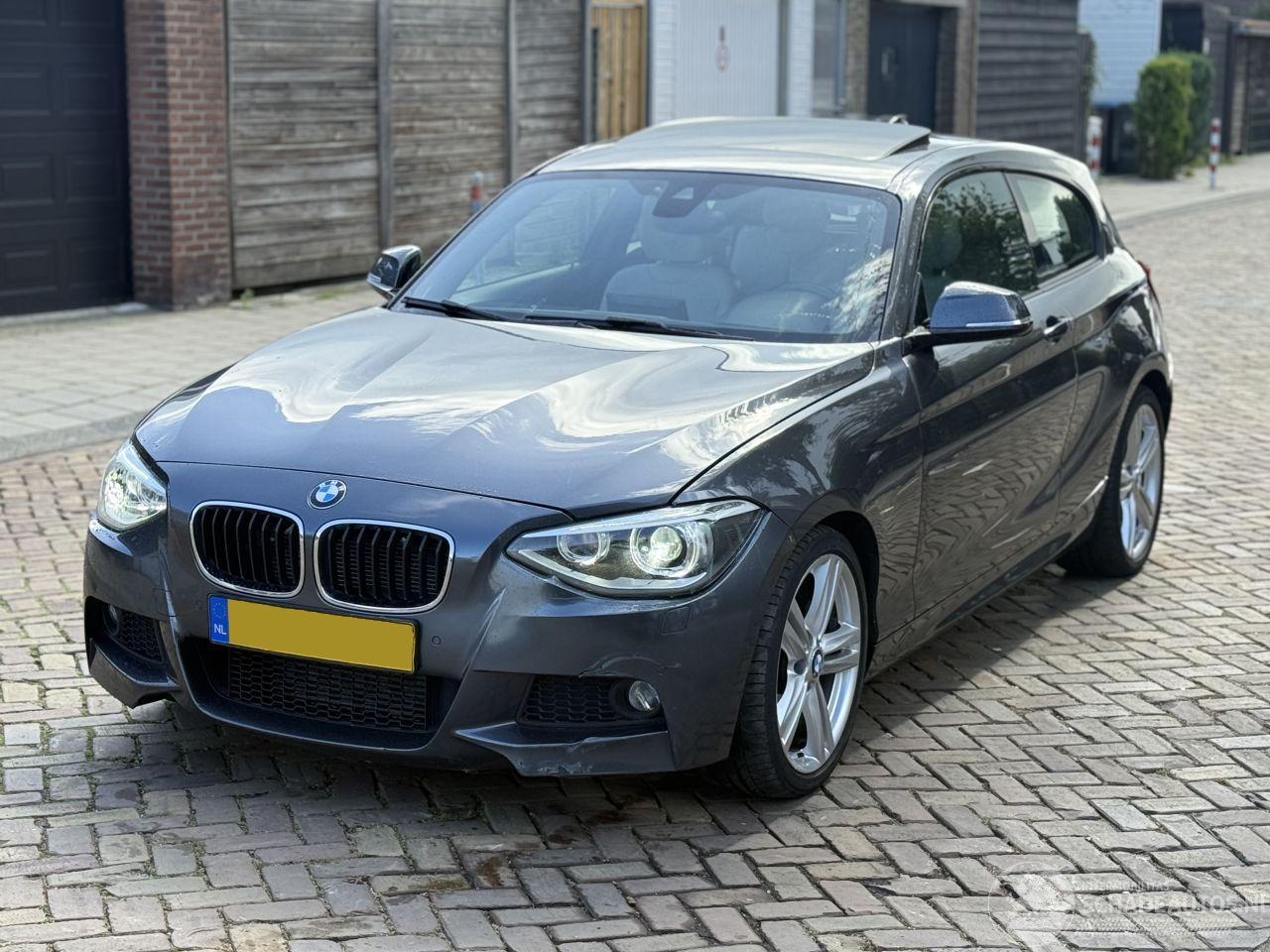 BMW 1-serie 120d M PAKKET AUTOMAAT