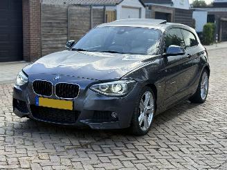 BMW 1-serie 120d M PAKKET AUTOMAAT picture 2