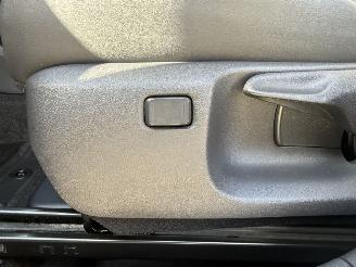 Lexus LBX 1.5 Hybride AUTOMAAT picture 29