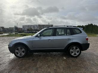 BMW X3 2.0 Executive picture 13