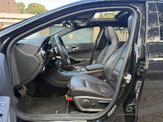Mercedes A-klasse A220d AMG PANO AUTOMAAT picture 16
