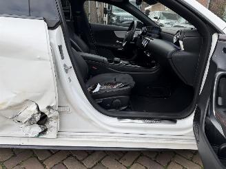 Mercedes Cla-klasse 200 AMG NAP! SFEER PANO picture 17