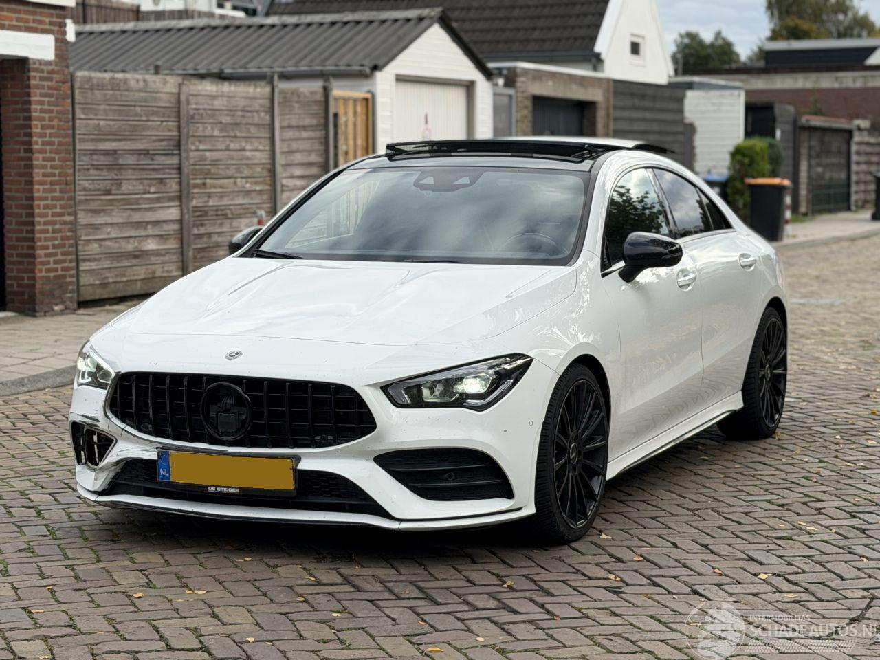 Mercedes Cla-klasse 200 AMG NAP! SFEER PANO