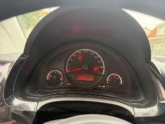 Volkswagen Up! 1.0 move up bluemotion picture 14