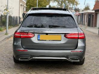 Mercedes E-klasse E200d / AMG / PANO picture 13