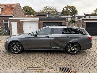 Mercedes E-klasse E200d / AMG / PANO picture 14