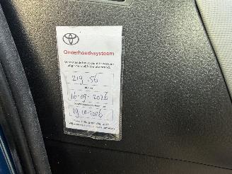 Toyota Yaris 1.5 Hybrid Dynamic Bi-Tone picture 18