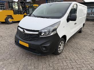 Schadeauto Opel Vivaro 1.6 CDTI L2H1 2019/1