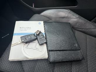 Volkswagen Golf 2.0 TDI AUTOMAAT 150 PK PANO picture 21