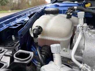 Mercedes A-klasse A200 nieuwe model AMG PANO SFEER picture 10