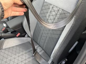 Volkswagen Taigo 1.0 TSI R LINE NAP AUTOMAAT picture 25