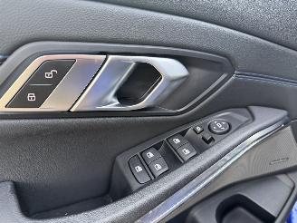 BMW 3-serie 330i M PAKKET NAP picture 17