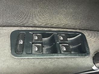 Volkswagen Golf Sportsvan 1.6 TDI AUTOMAAT EURO 6 picture 12